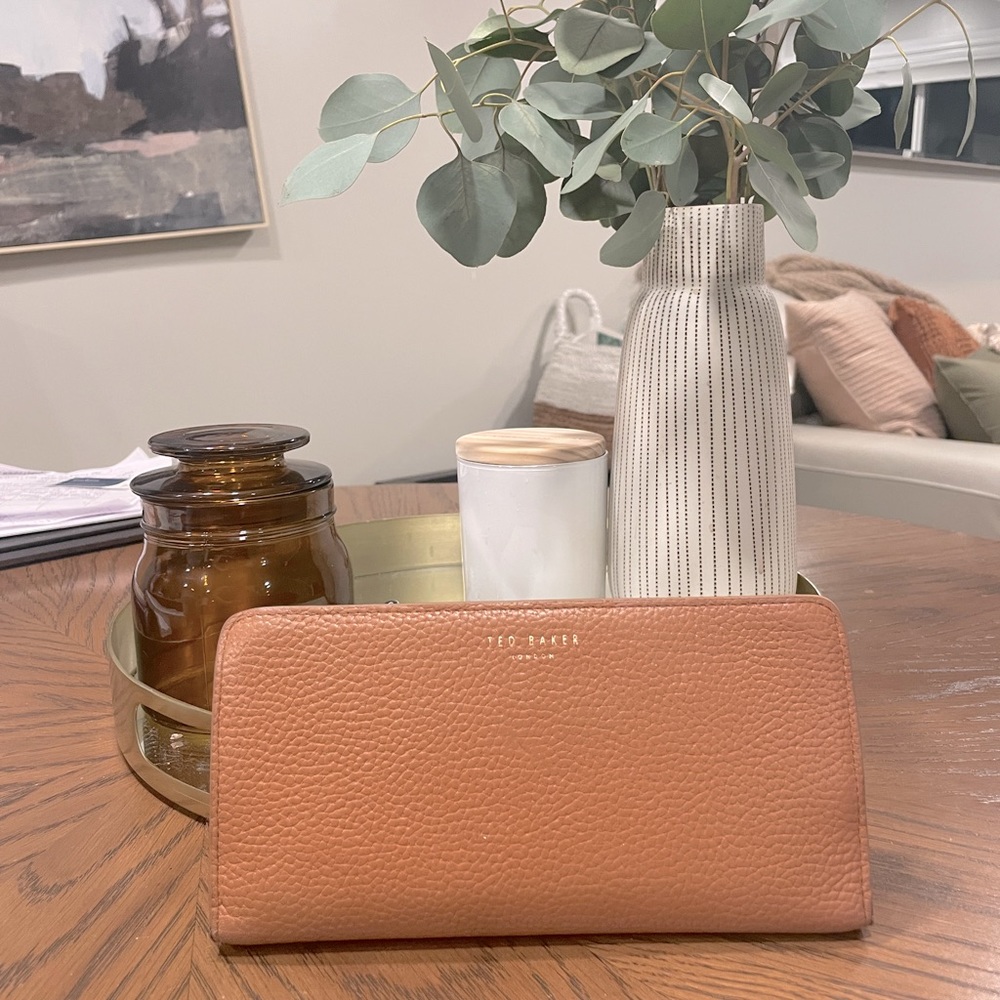 Ted Baker London wallet